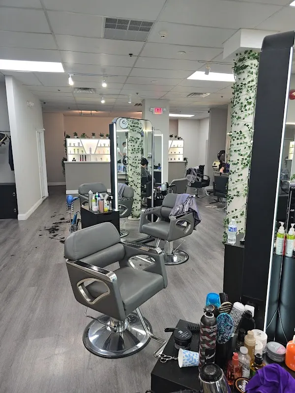 AM Salon — Hair salon in Philadelphia